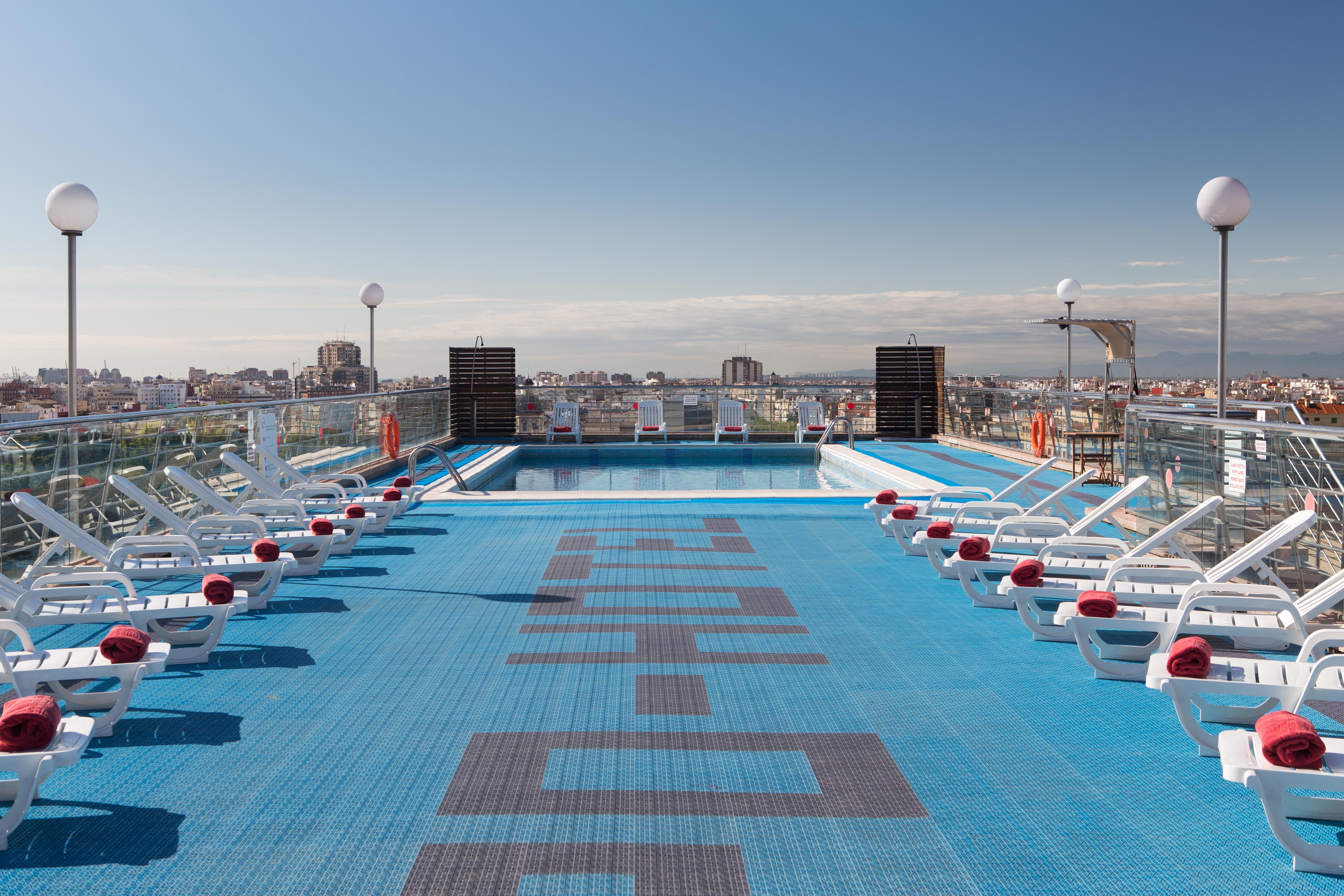 Novotel Valencia Lavant Eksteriør bilde