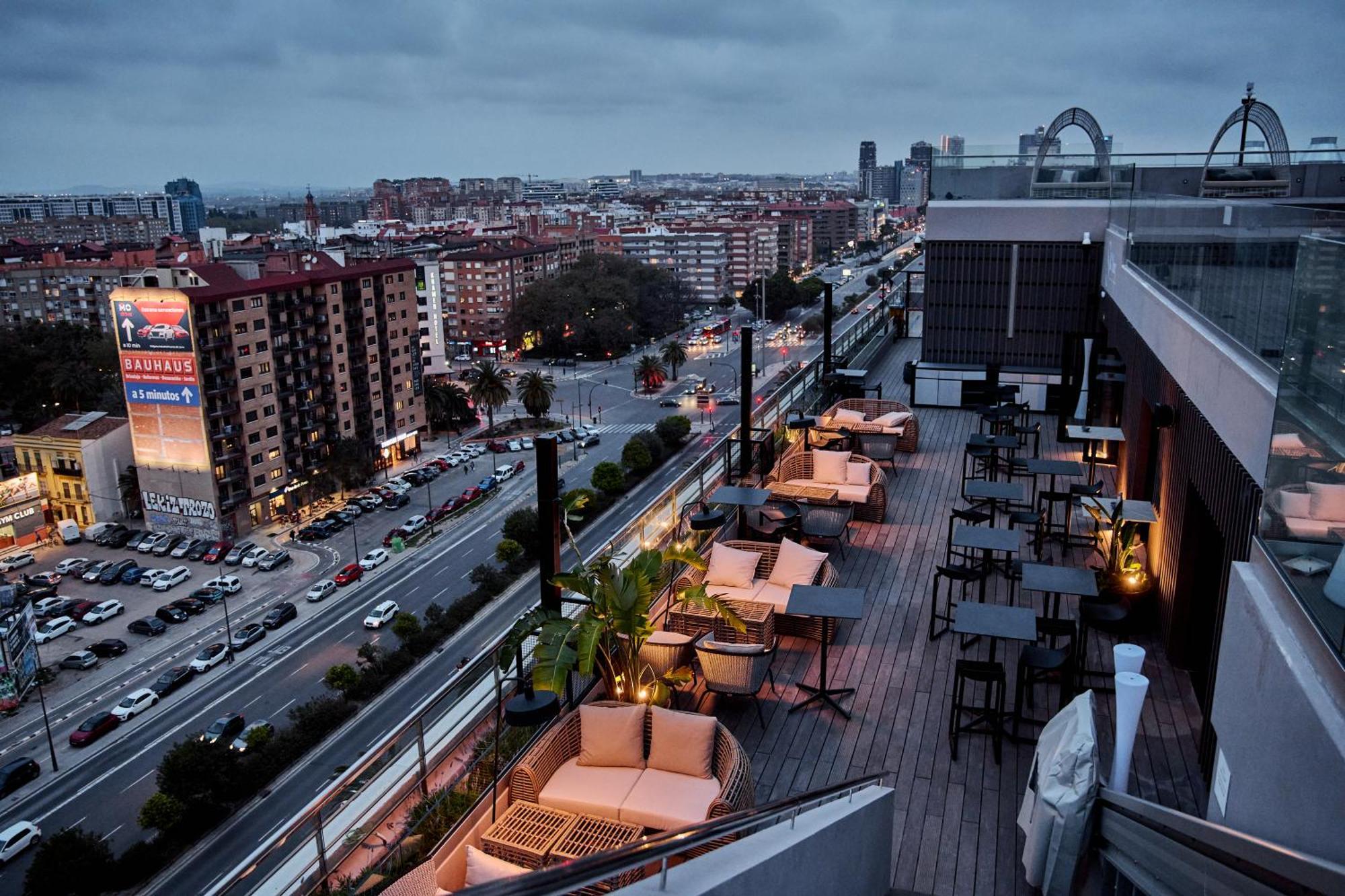 Novotel Valencia Lavant Eksteriør bilde