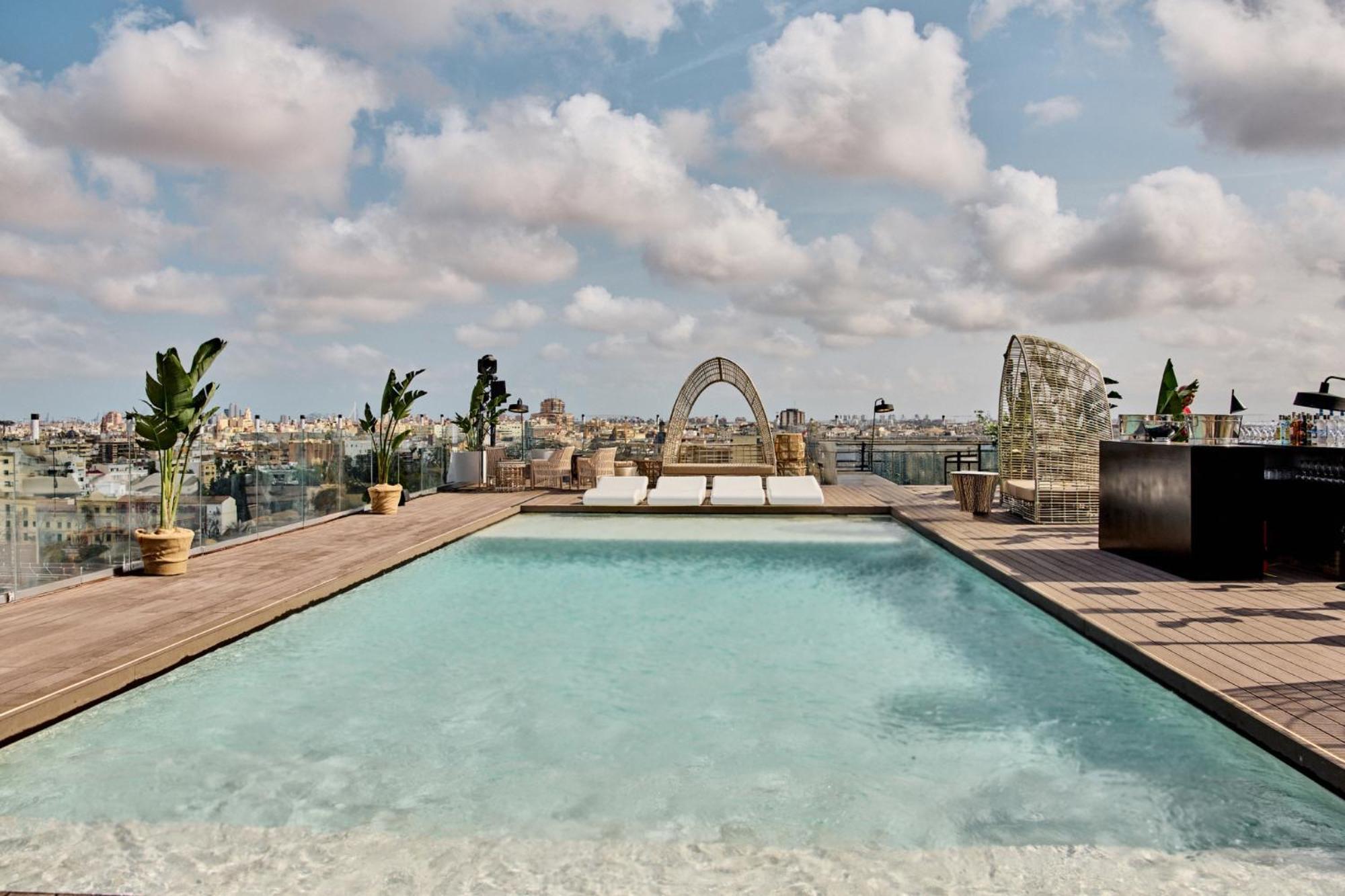 Novotel Valencia Lavant Eksteriør bilde