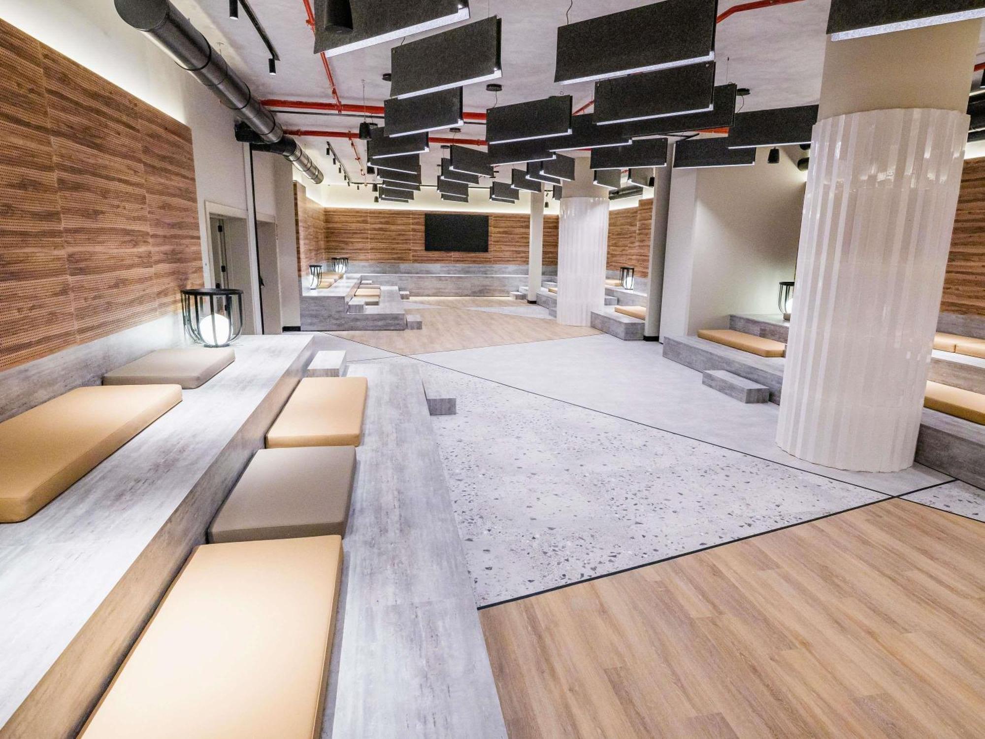 Novotel Valencia Lavant Eksteriør bilde