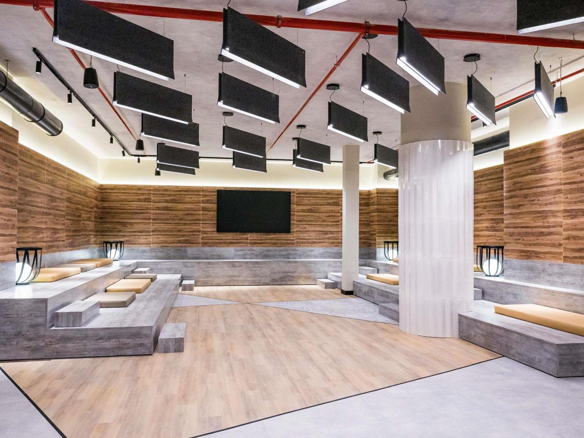 Novotel Valencia Lavant Eksteriør bilde