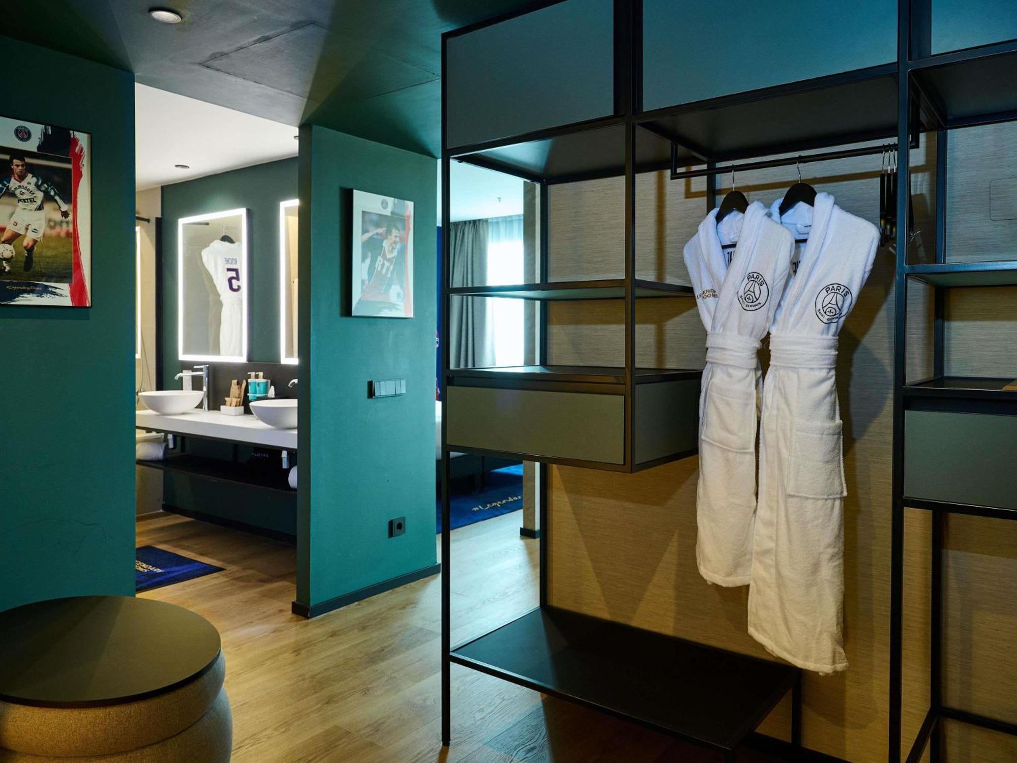 Novotel Valencia Lavant Eksteriør bilde